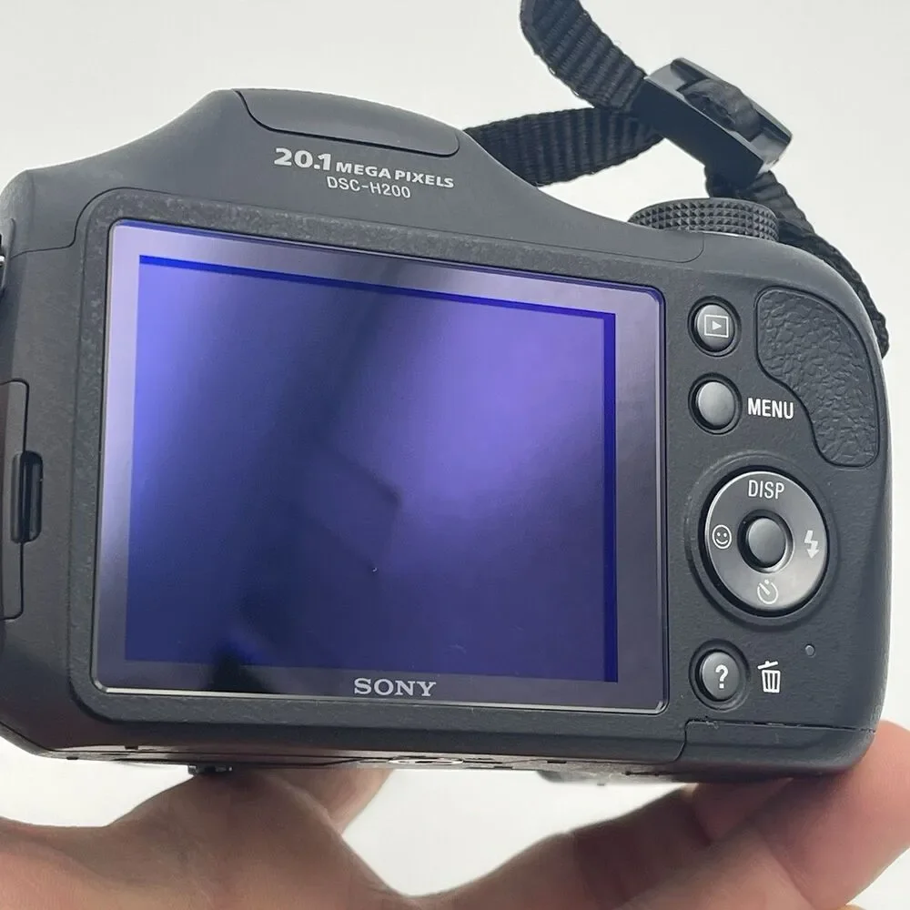 Sony Cyber-Shot DSC-H200 20.1MP 26x Digital Camera - *BATTERY COMPARTMENT STUCK*